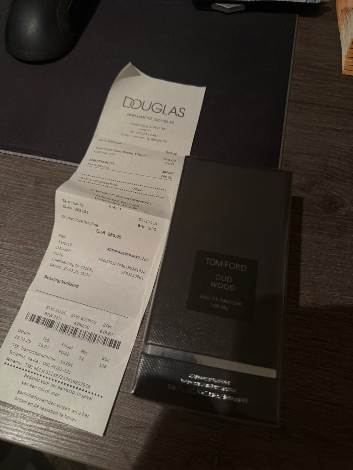 Tom Ford Oud Wood (nieuw met bon), Sieraden, Tassen en Uiterlijk, Ophalen of Verzenden, Zo goed als nieuw