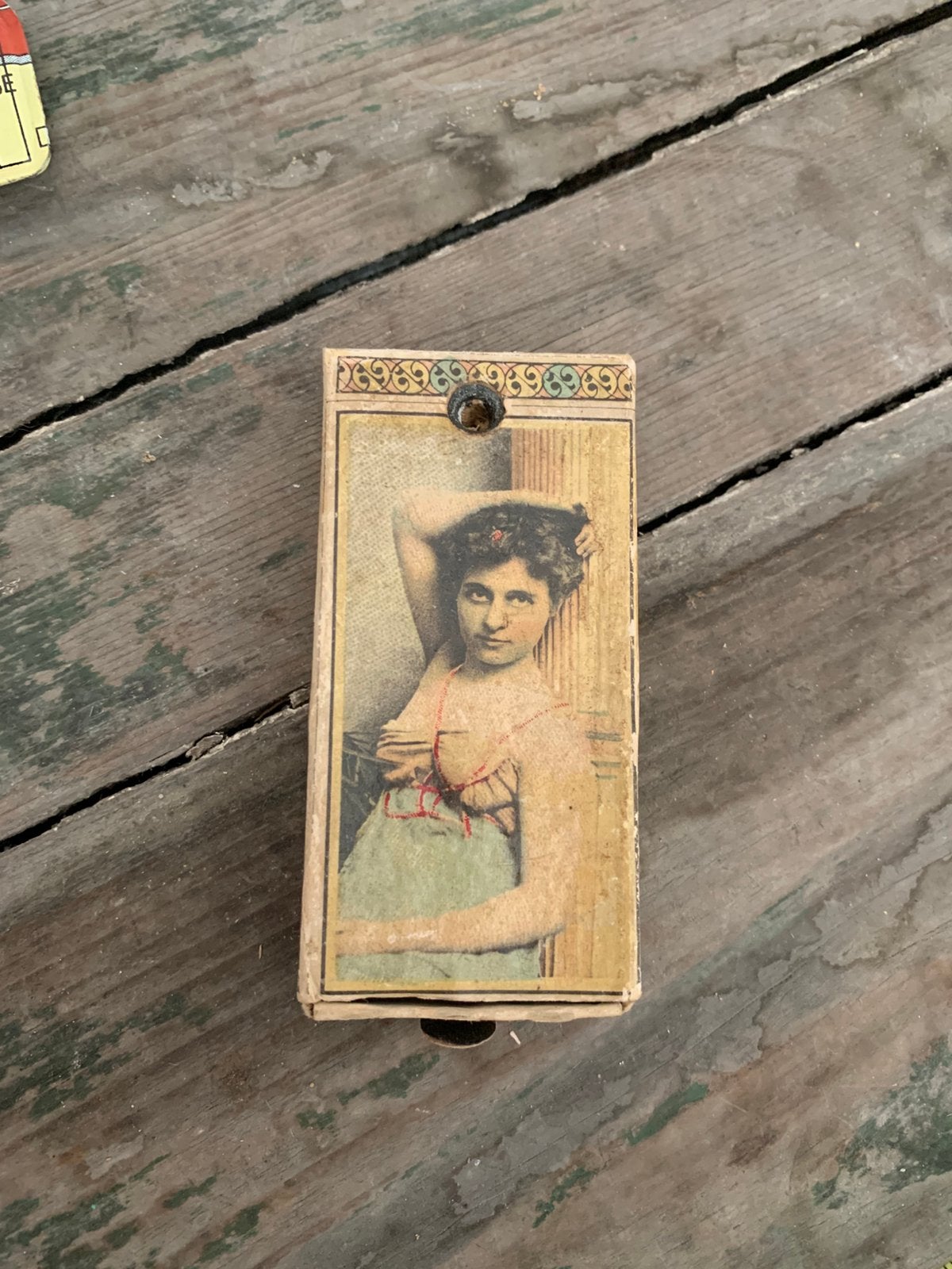 Wax doosje 1900 bougies de poche, Antiek en Kunst, Ophalen of Verzenden