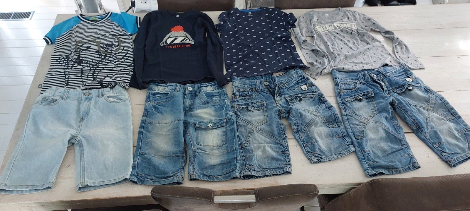 4x jongen korte broek oa vingino cars 4x shirt 134 140 €18, Ophalen of Verzenden, Gebruikt, Jongen, Broek
