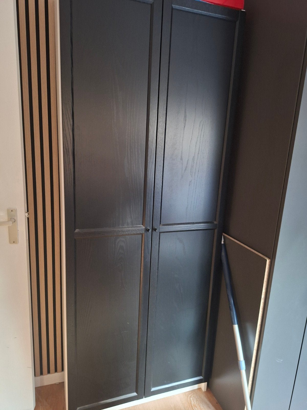 Witte IKEA Billy boekenkast met zwarte deuren, Ophalen, Modern, Scandinavisch, 200 cm of meer, 50 tot 100 cm