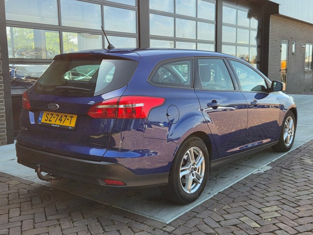 Ford Focus Wagon 1.5 TDCI Lease Edition | Navi | Clima | Cru, Stof, Gebruikt, 4 cilinders, Blauw
