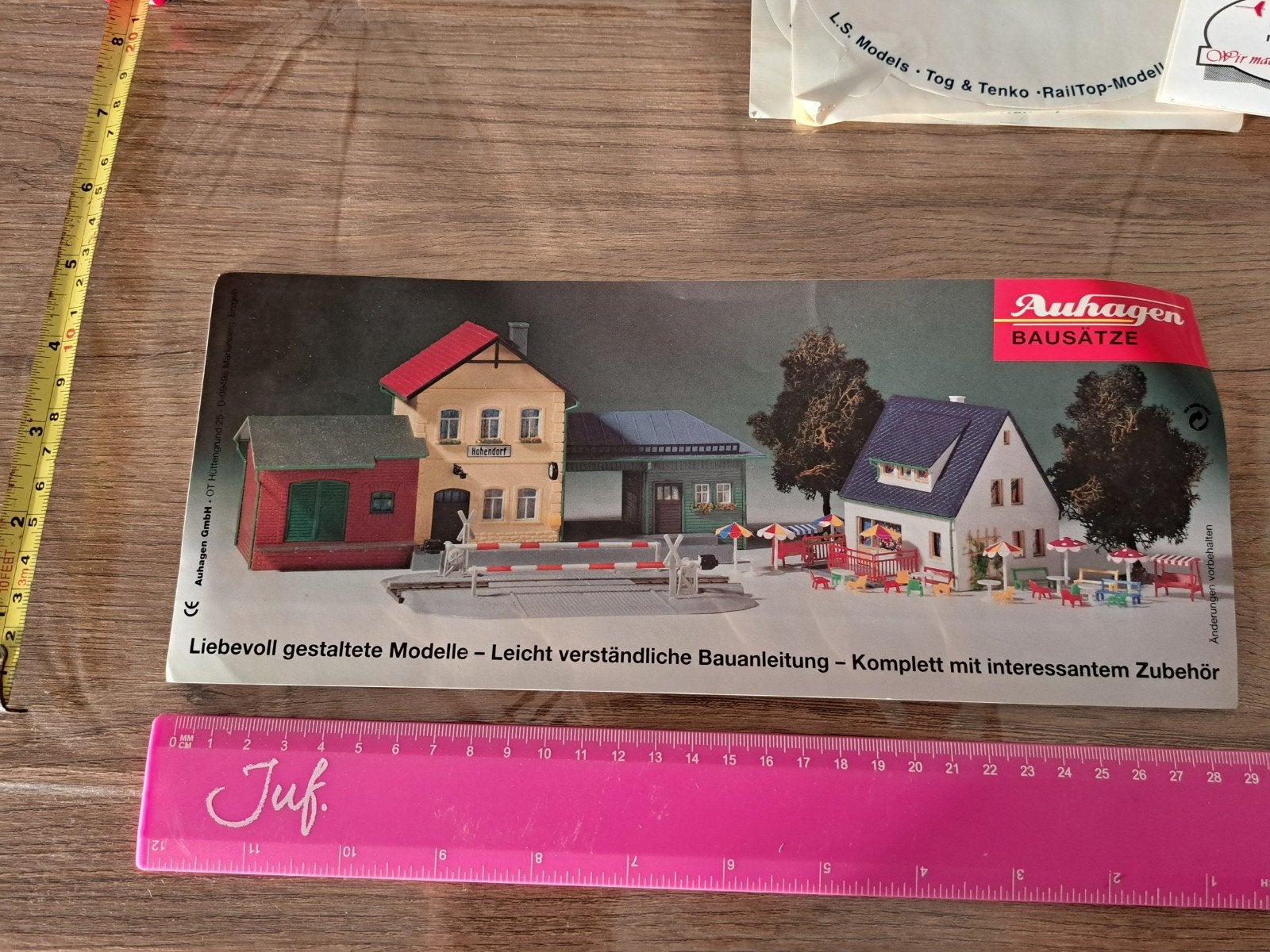 Sticker Auhagen bausätze groot spporovergang restaurant etc., Verzamelen, Ophalen of Verzenden, Zo goed als nieuw, Bedrijf of Vereniging