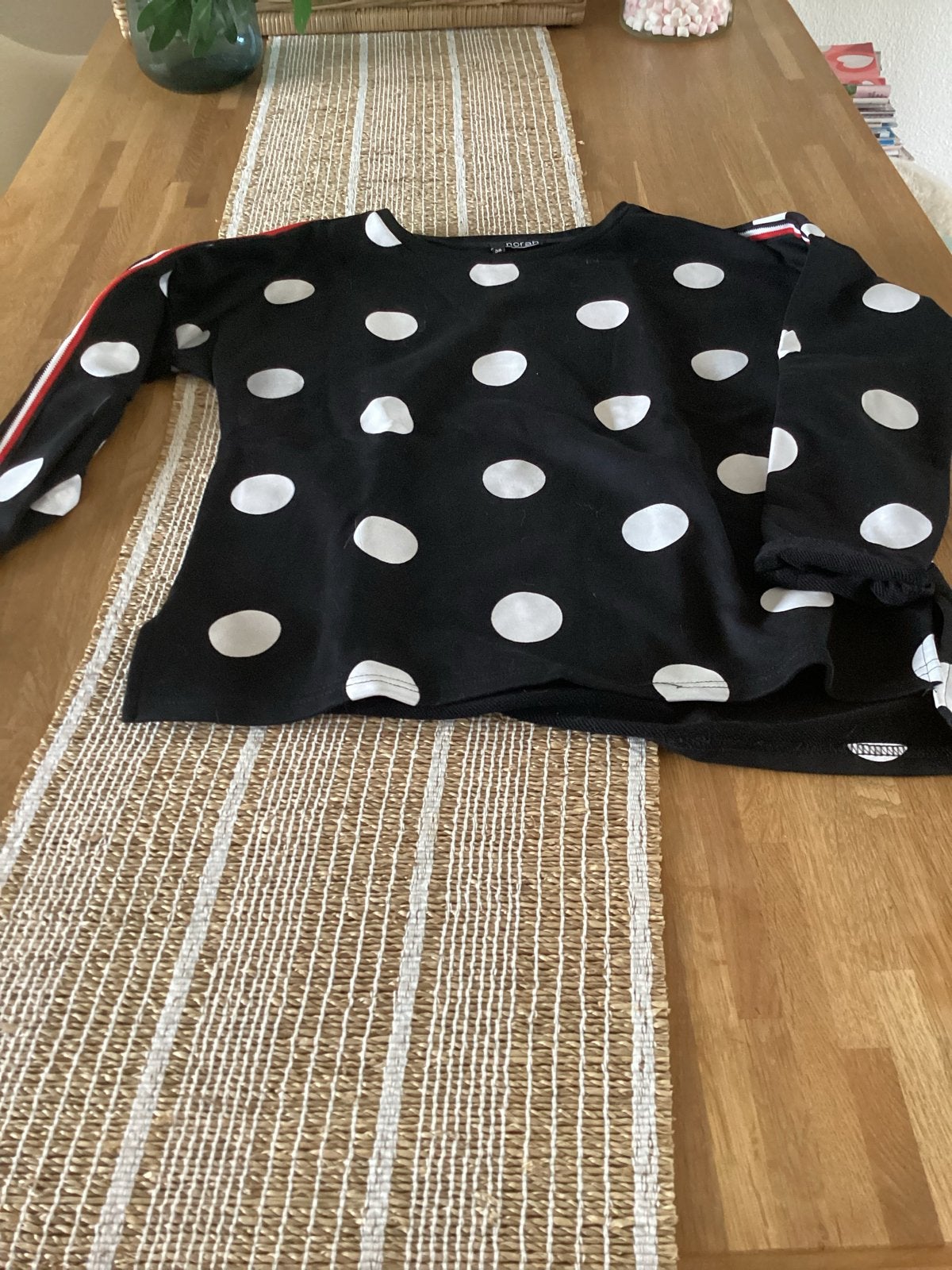 Norah sweater maat 38 - Zo goed als nieuw, Ophalen of Verzenden, Zo goed als nieuw, Maat 38/40 (M), Zwart