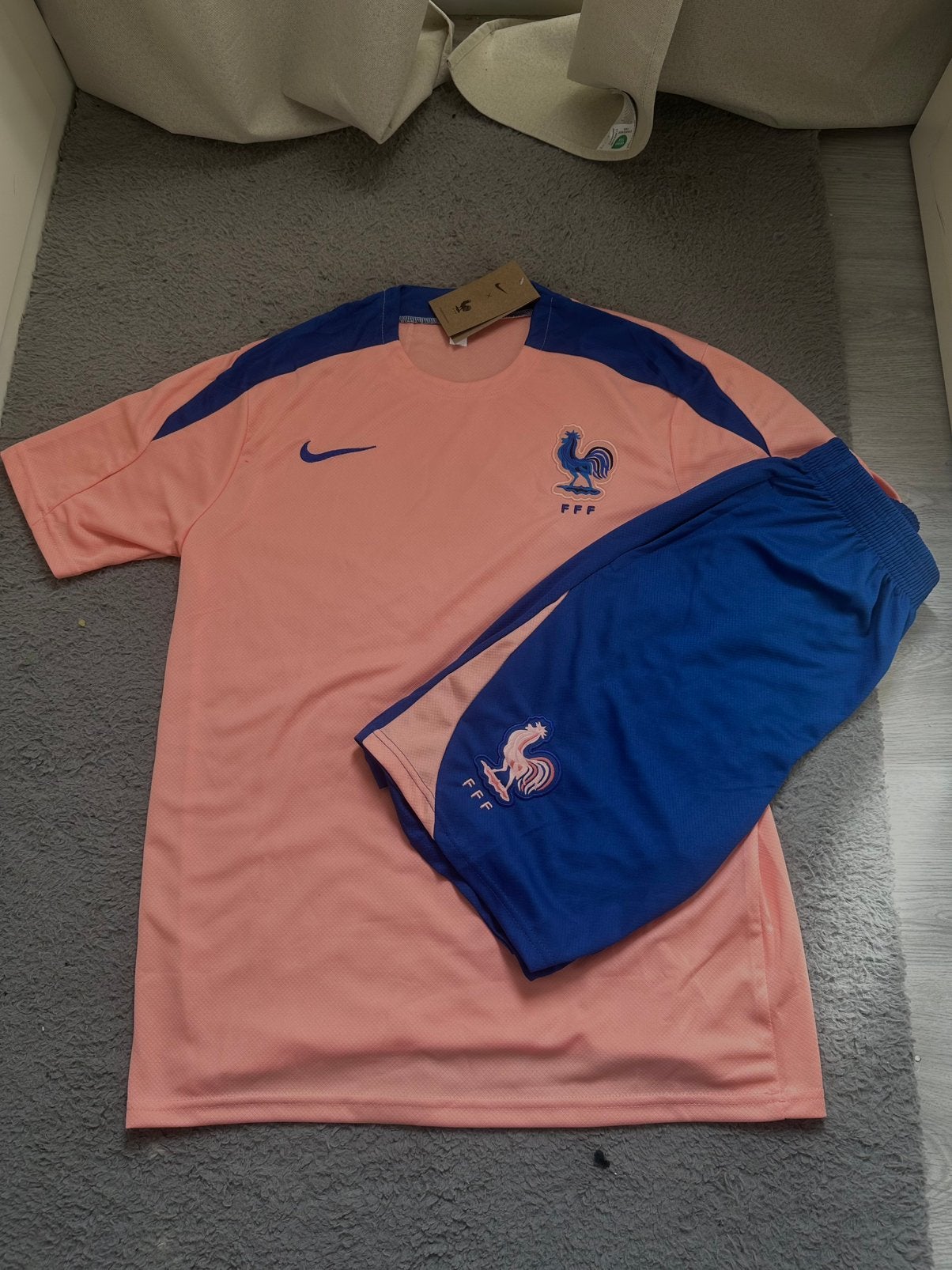 Nike France FFF Training Tenue 2025 – Roze/Blauw, Ophalen of Verzenden, Nieuw, Shirt