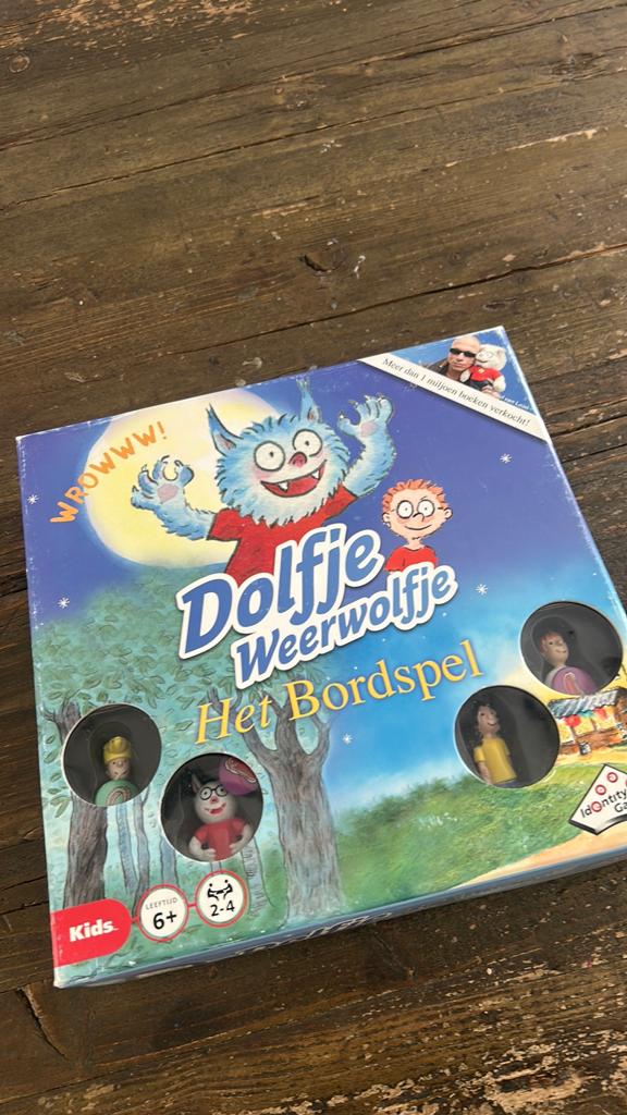 Dolfje weerwolfje bordspel, Hobby en Vrije tijd, Gezelschapsspellen | Bordspellen, Ophalen of Verzenden, Zo goed als nieuw