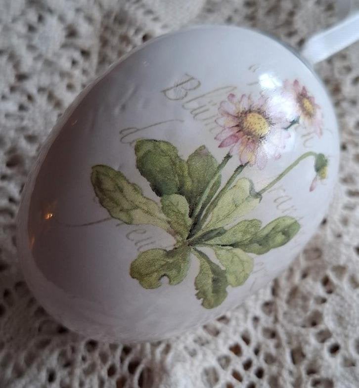 Claire en Eef decoratie ei hanger, PASEN, Diversen, -, -, Ophalen of Verzenden, Zo goed als nieuw