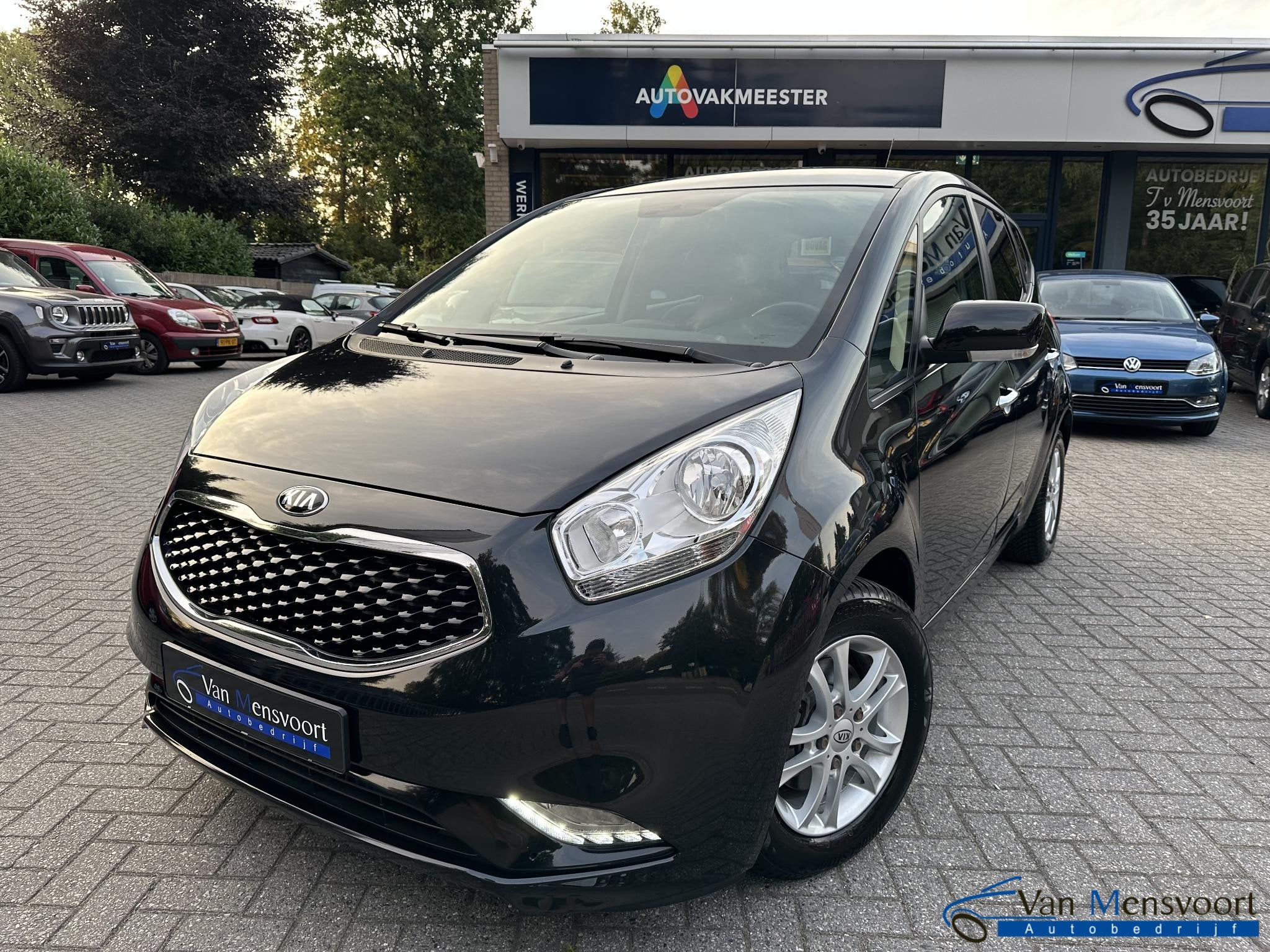 Kia Venga 1.6 CVVT Automaat DynamicPLusLine Navi|Camera|Keyl, Auto's, Dealer onderhouden, Gebruikt, 4 cilinders, Met garantie (alle)