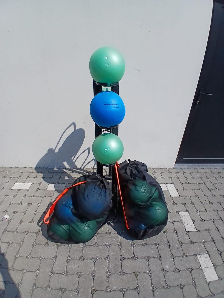 Yoga bal 18 st !!, Ophalen, Zo goed als nieuw, Fitnessbal