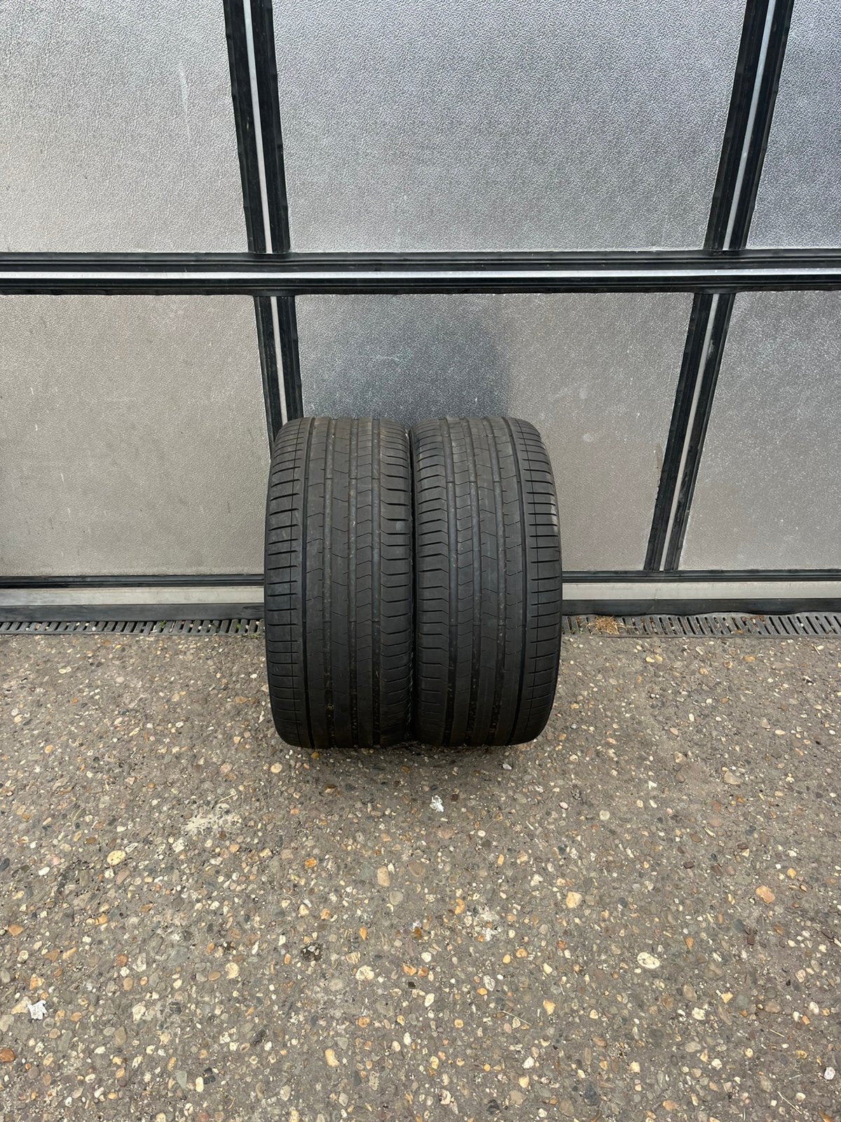 Pirelli P Zero PZ4 LS 275/35 ZR22 (104Y) XL, Ophalen, 275 mm, Nieuw, Overige maten