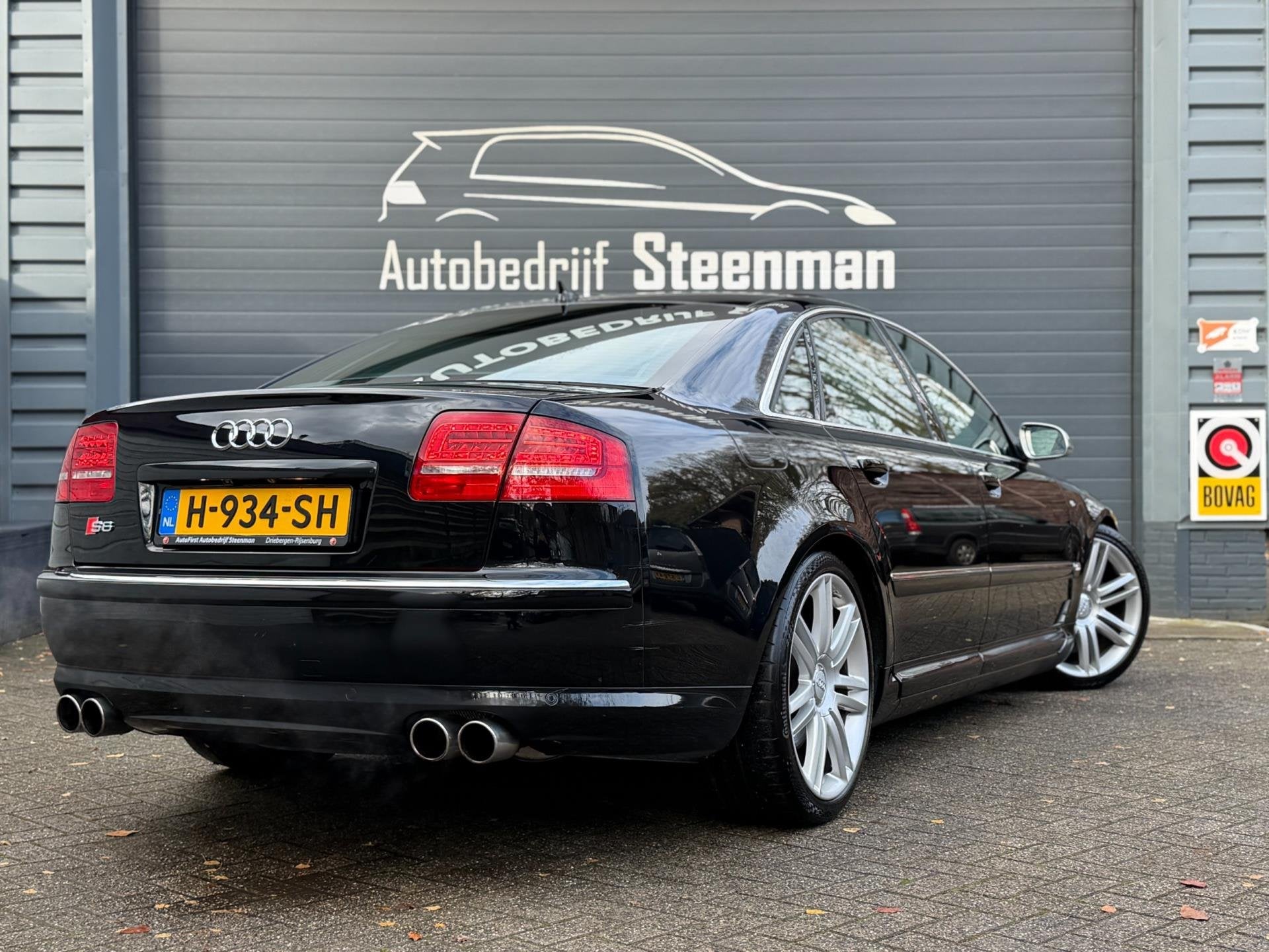 Audi A8 5.2 S8 | YOUNGTIMER | Dak | Trekhk | Carbon | Luchtv, Automaat, Gebruikt, Zwart, 5204 cc