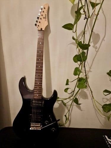 Yamaha ERG121UC2G, Muziek en Instrumenten, Ophalen, Zo goed als nieuw, Solid body, Overige merken