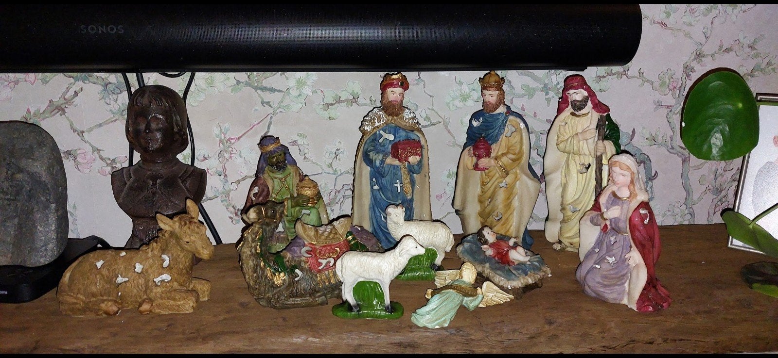 Kerststal vintage 11 figuren, Diversen, Kerst, Ophalen, Gebruikt