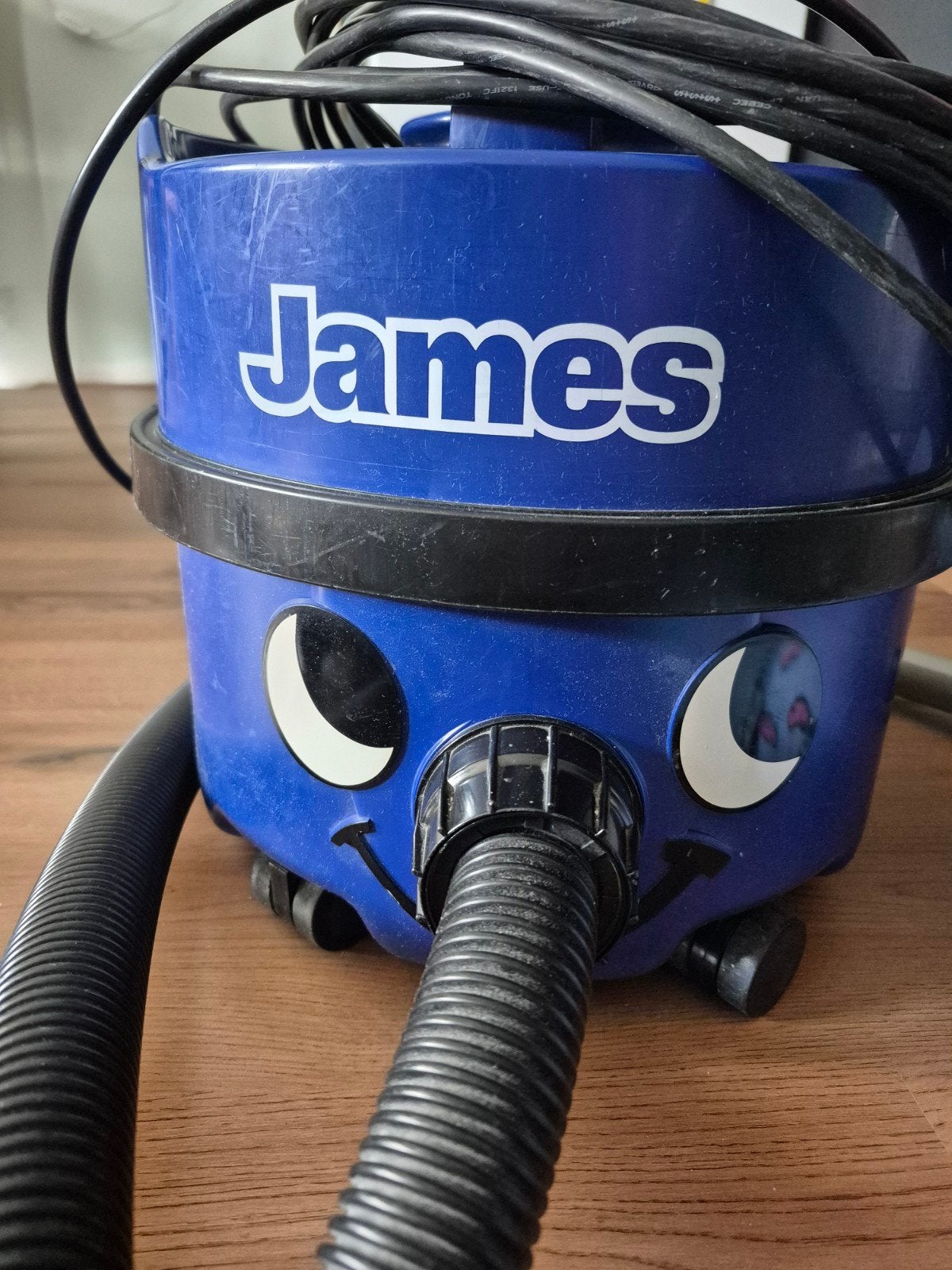 Numatic James stofzuiger – inclusief extra stofzuigerzakken, Ophalen of Verzenden, Gebruikt