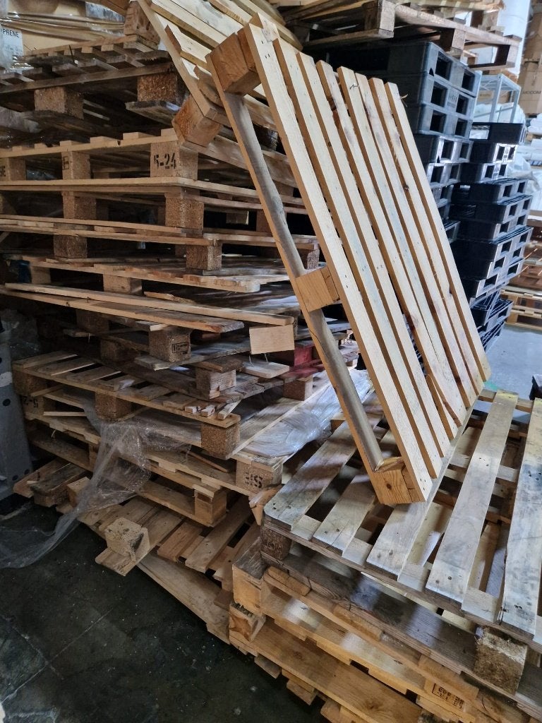 Gratis af te halen: Partij gebruikte houten pallets, Ophalen, Gebruikt, Minder dan 25 mm, Pallet