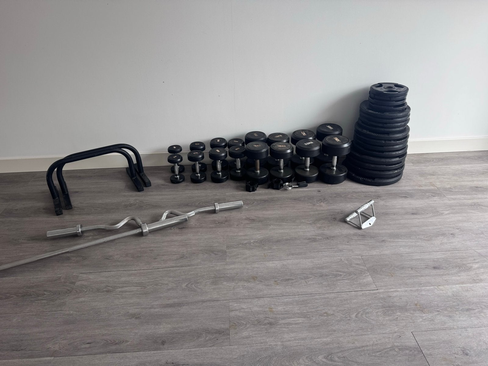 Uitgebreide fitness set: Halters, gewichten, stangen en meer, Ophalen, Zo goed als nieuw, Armen, Dumbbell