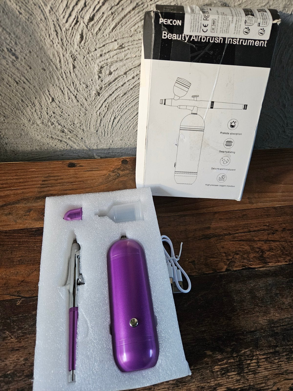 Nieuw PEIKON Airbrush Set met Compressor - Draadloze usb set, Ophalen of Verzenden, Nieuw, Groter dan 1:32