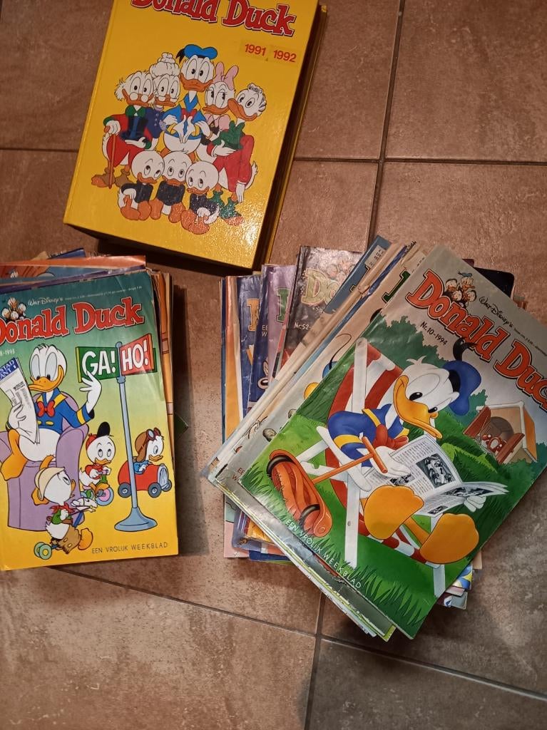 150 Donald Ducks uit 1991-1994, Boeken, Stripboeken, Gelezen, Complete serie of reeks, Ophalen of Verzenden