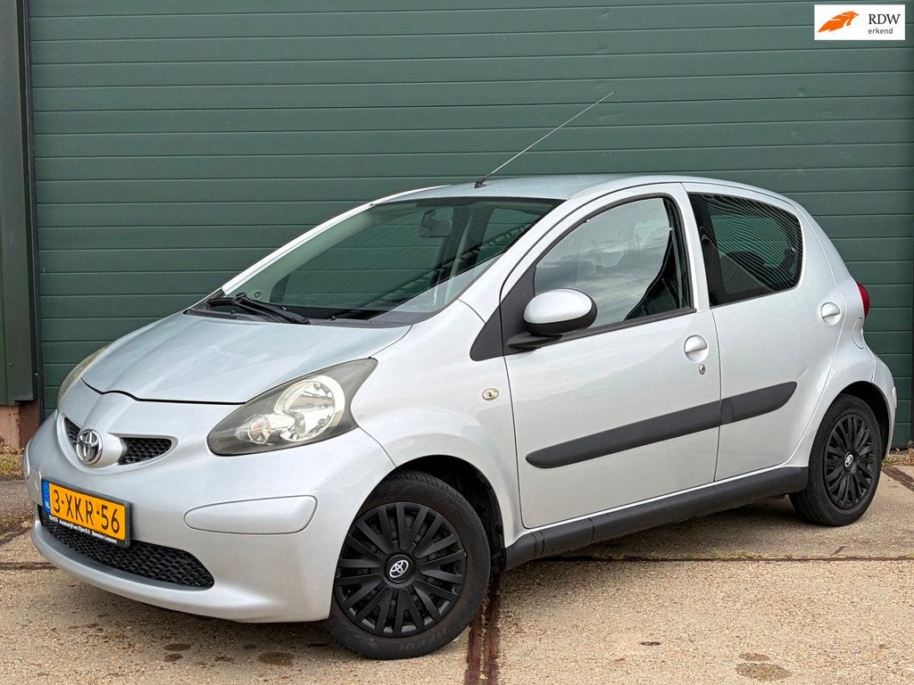 Toyota Aygo 1.0-12V |Lage Km | Nwe Apk | Airco | 5Drs |, Auto's, Toyota, Voorwielaandrijving, 4 stoelen, 68 pk, Bedrijf