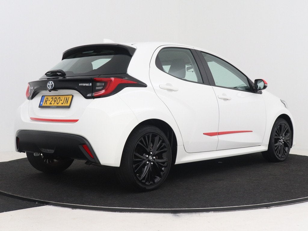 Toyota Yaris 1.5 Hybrid Dynamic NL Auto | Dealeronderhouden, 12 maanden, Gebruikt, Bedrijf, Hybride Elektrisch/Benzine