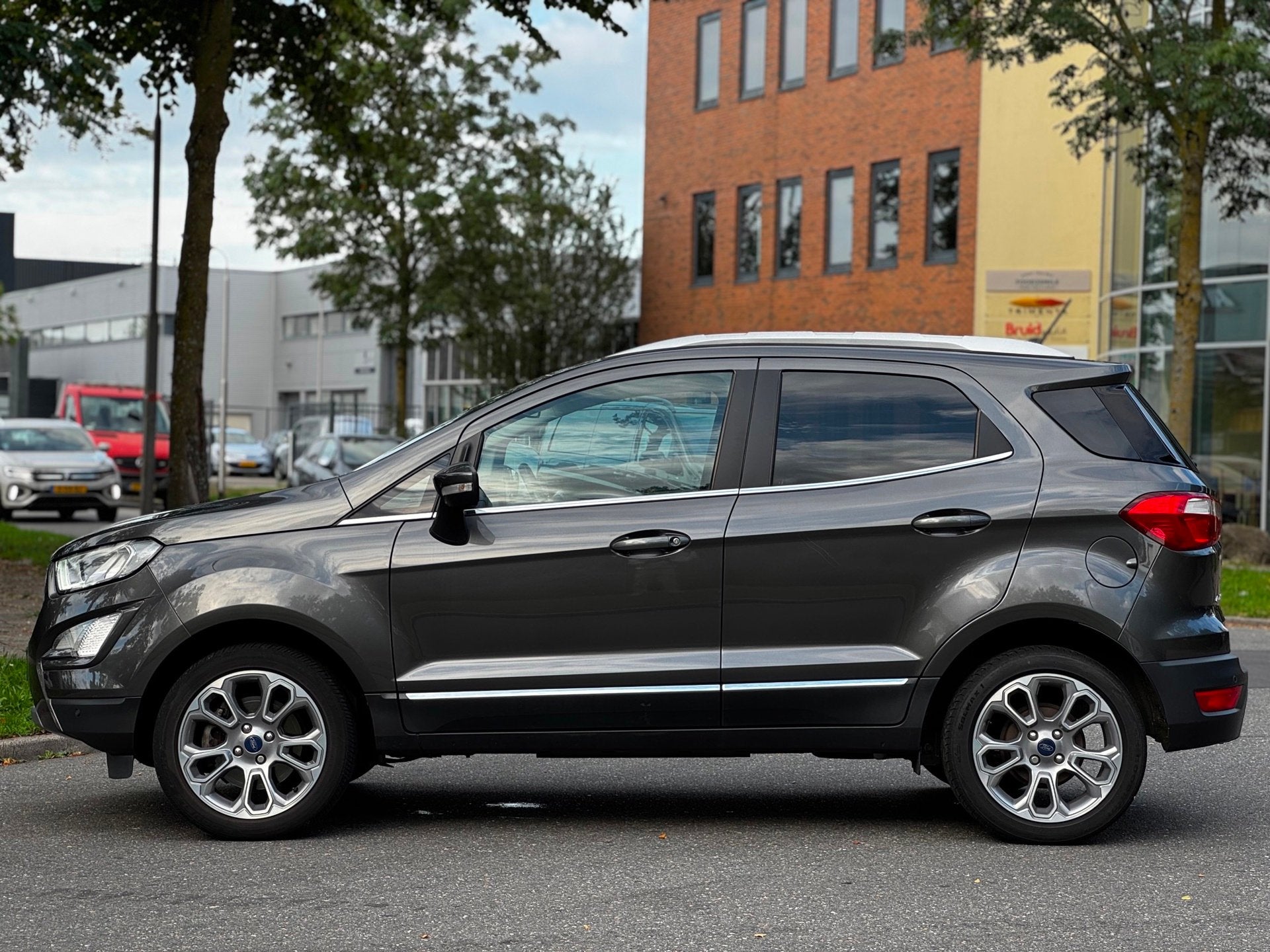 Ford EcoSport 1.0 EcoBoost Titanium|NW DSRIEM|BJ2018|CARPLAY, Dealer onderhouden, 125 pk, Gebruikt, Euro 6