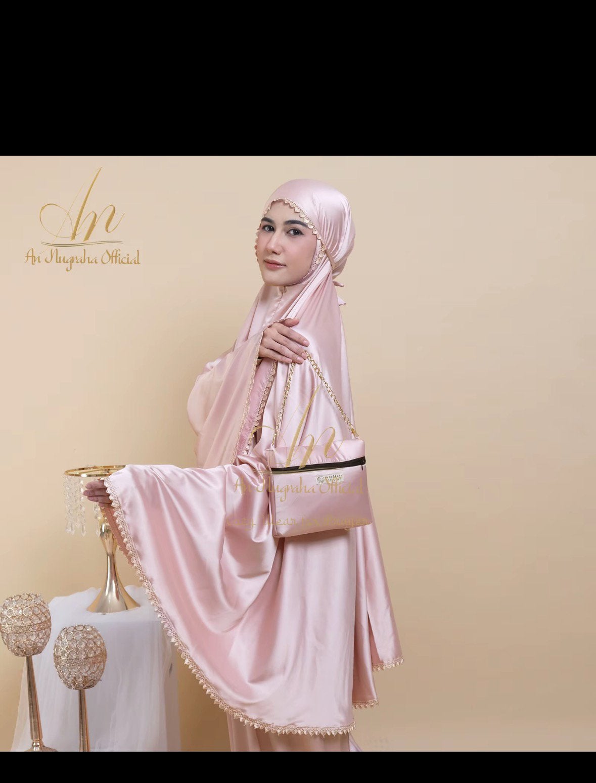Mukena - Roze gebedskleding met gouden ketting, Overige typen, Ophalen of Verzenden, Roze, A