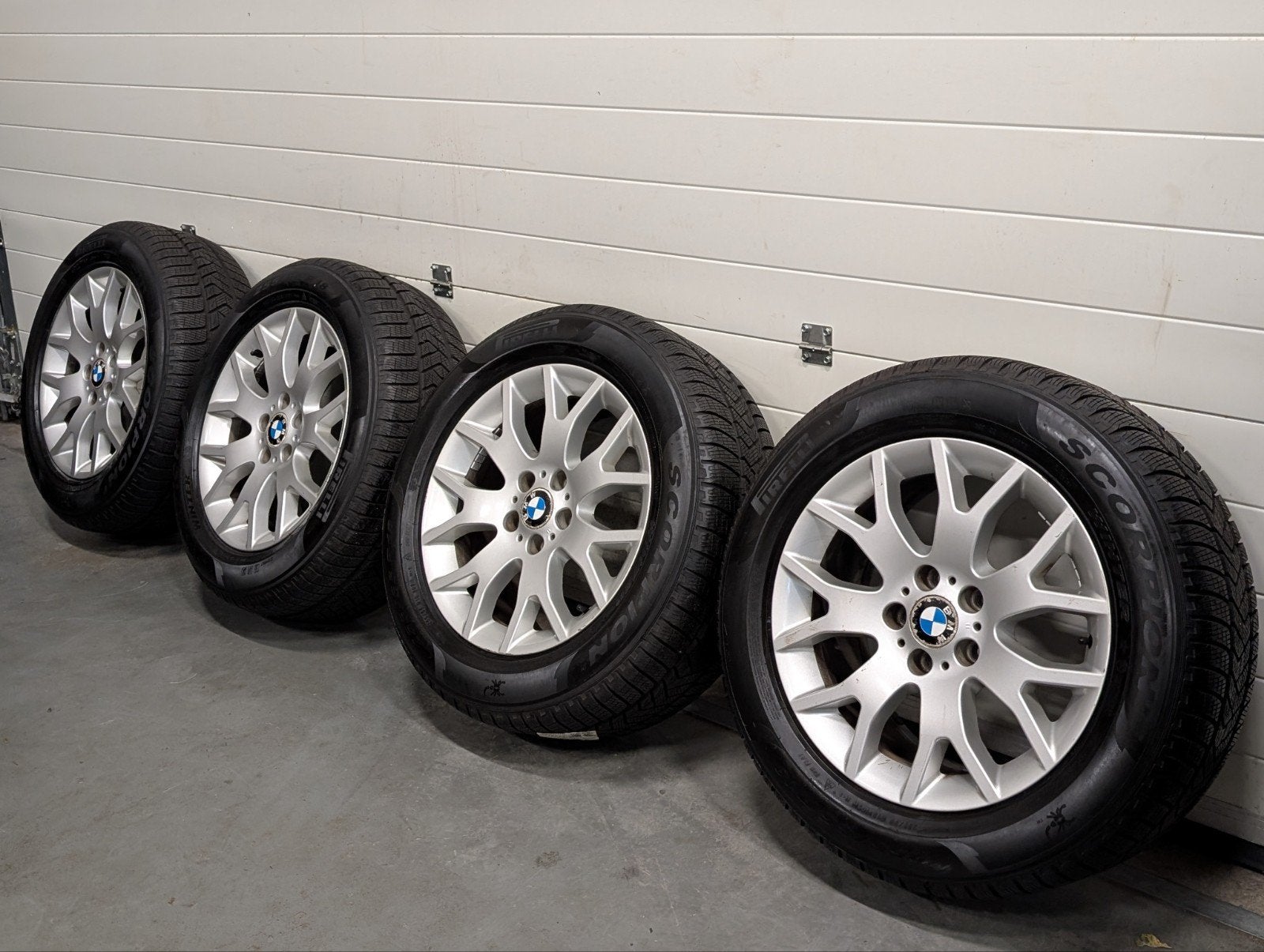 Bmw X5 X6 18 Inch F15 F16 E70 Style 177 Winterbanden, Auto-onderdelen, Banden en Velgen, 18 inch, Gebruikt, 255 mm, Banden en Velgen