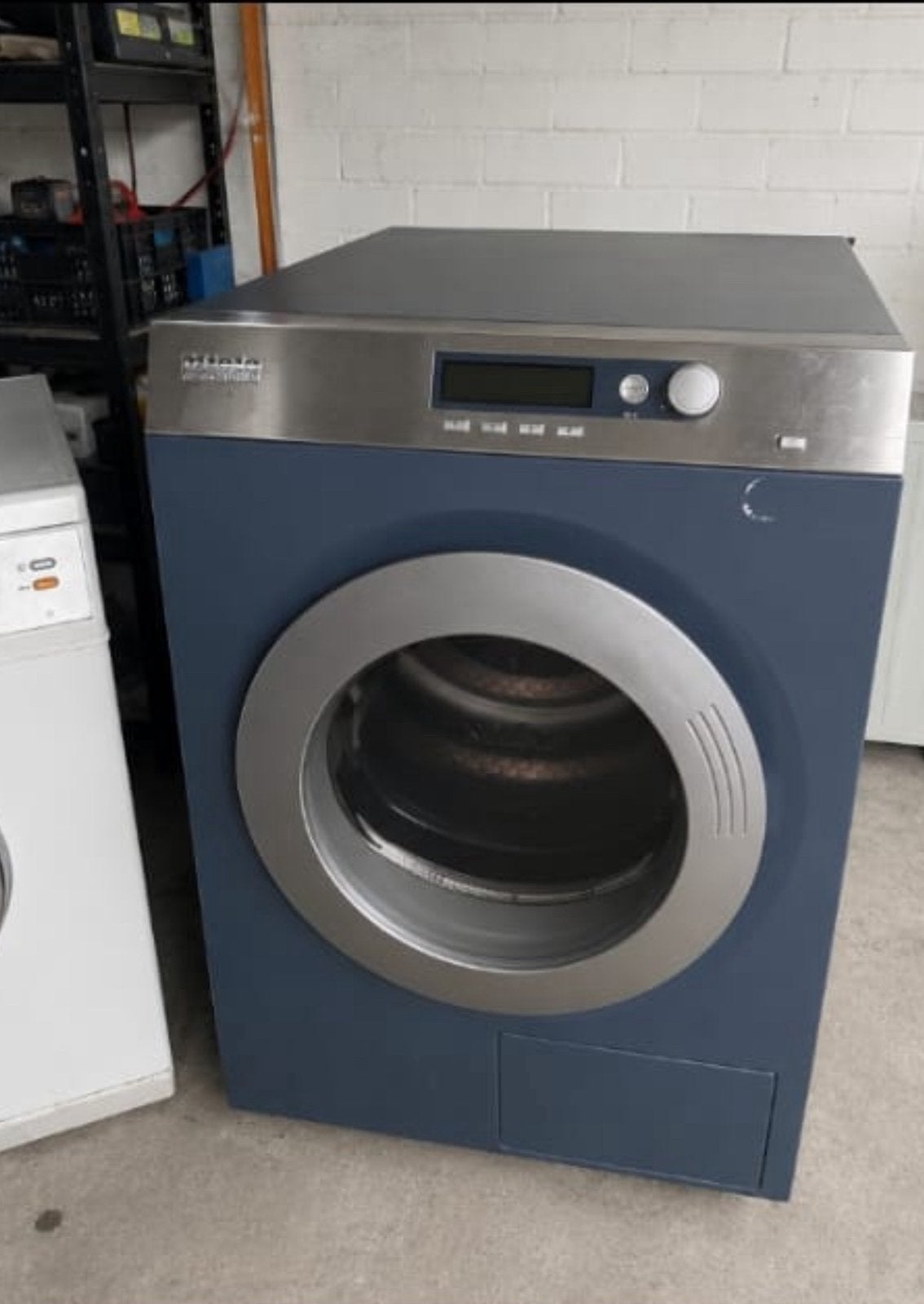 Miele professional droger, Ophalen, Zo goed als nieuw