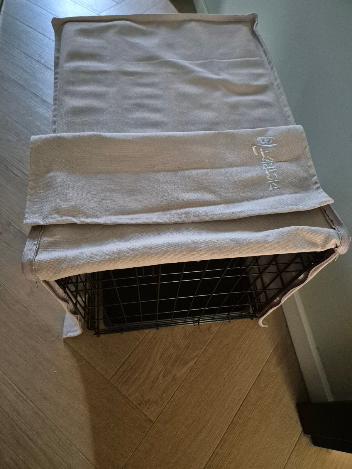 bench maat S plus hoes (nieuw), Ophalen, Minder dan 65 cm, Hondenhok, Zo goed als nieuw