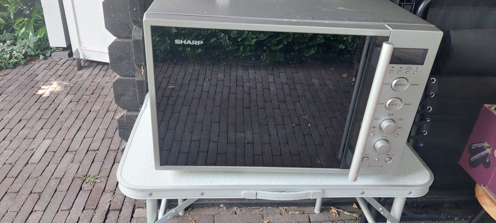 Sharp Combimagnetron R-839(N)-A - Zilver, Witgoed en Apparatuur, Magnetrons, Gebruikt, Vrijstaand, Combimagnetron, 45 tot 60 cm