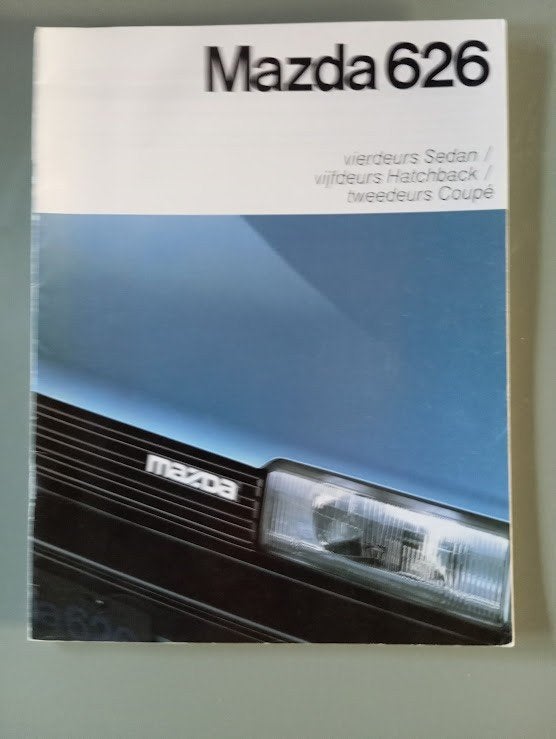 Mazda 626 [ 4 / 1986 ] 26 pag., Verzenden, Zo goed als nieuw, Mazda