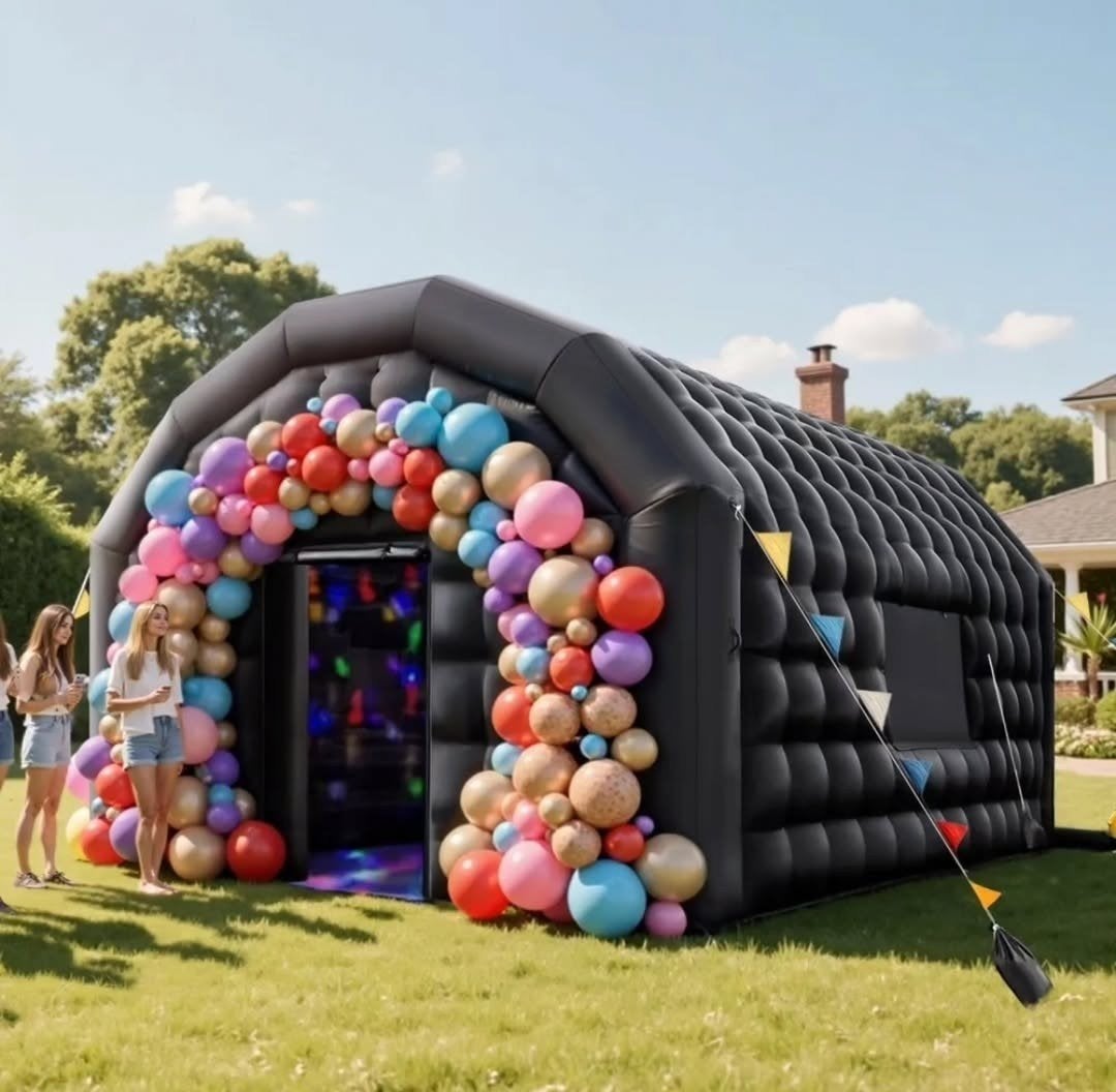 Opblaasbare partytent club te huur, Ophalen, 2 meter of meer, 5 tot 8 meter, 4 tot 6 meter