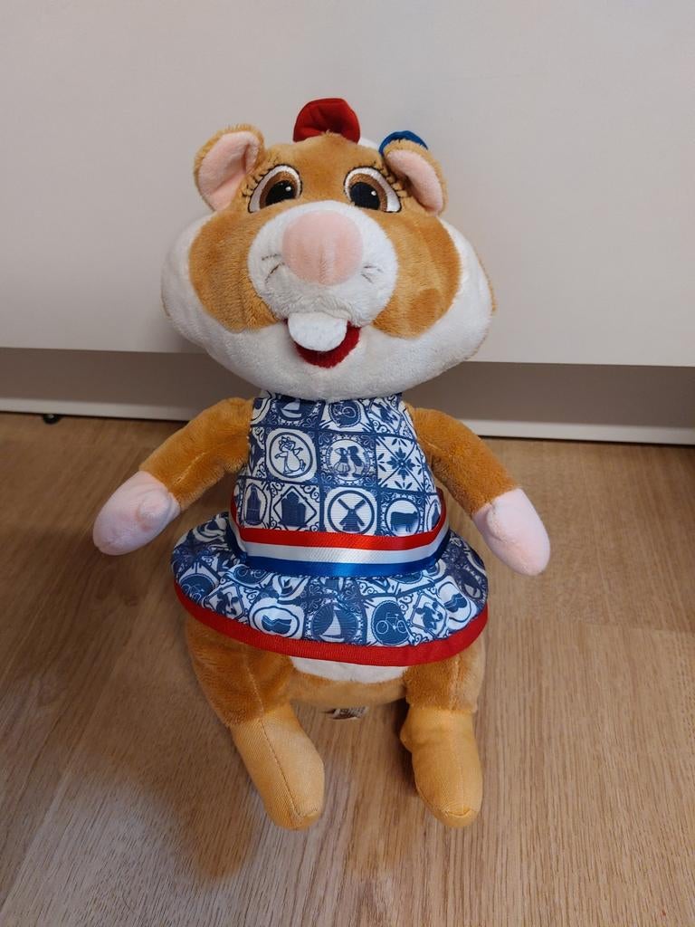 AH hamster knuffel hollands meisje, Ophalen of Verzenden, Overige typen