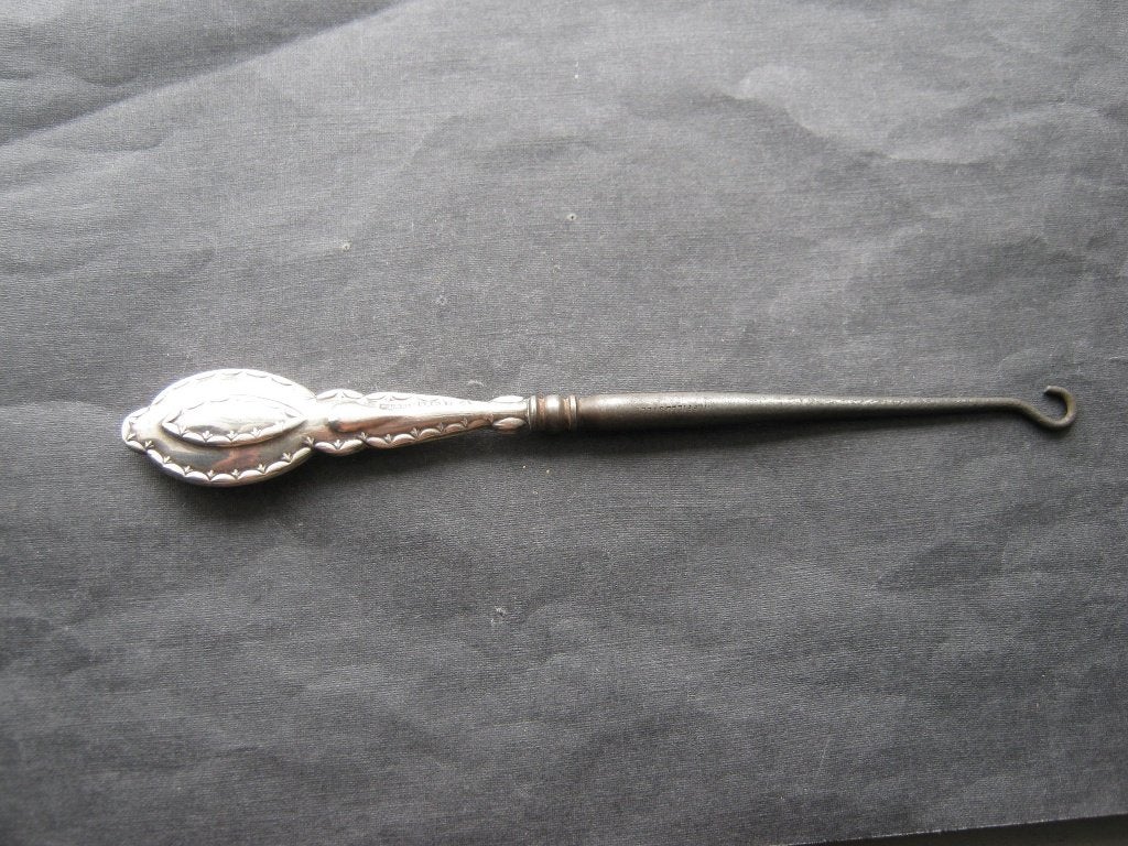 Antiek Zilveren Veterhaak ( button hock ), Antiek en Kunst, Verzenden, Zilver