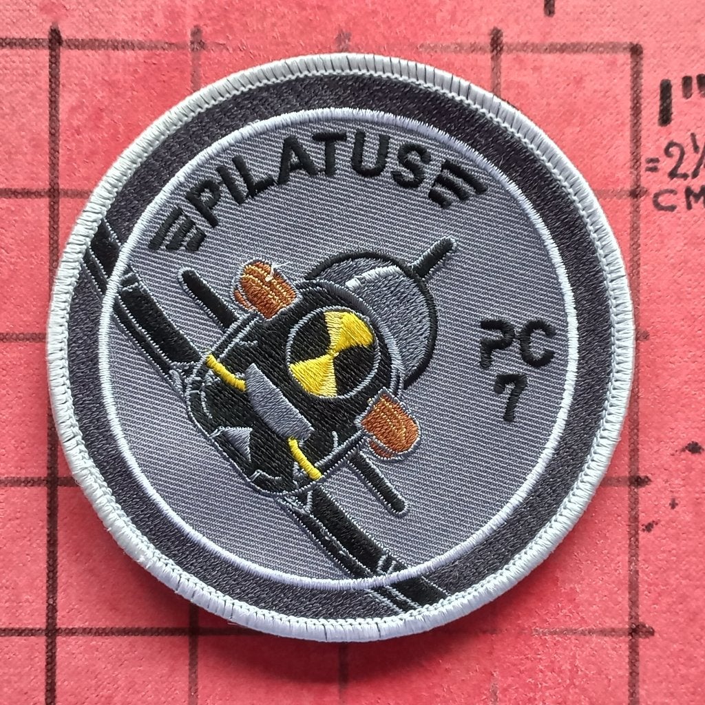 KLU LUCHTMACHT PATCH EMBLEEMPILATUS PC-7 WOENSDRECHT, Verzenden, Luchtmacht, Nederland, Embleem of Badge