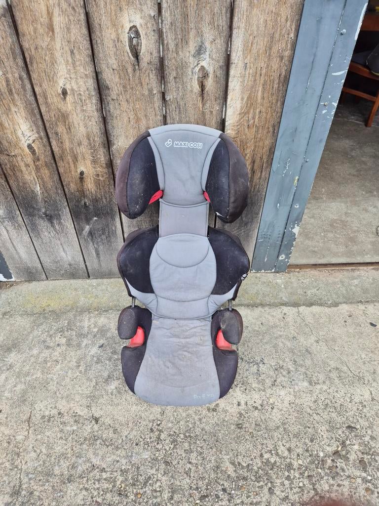 Maxi-Cosi autostoeltje - Gebruikt maar functioneel, Kinderen en Baby's, Autostoeltjes, Ophalen