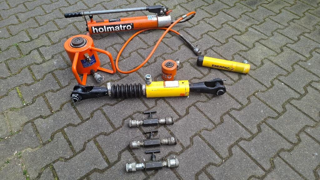 Div. Cilinders pomp enz... Holmatro Enerpac Powerteam, Auto diversen, Autogereedschap, ., Ophalen of Verzenden, Zo goed als nieuw
