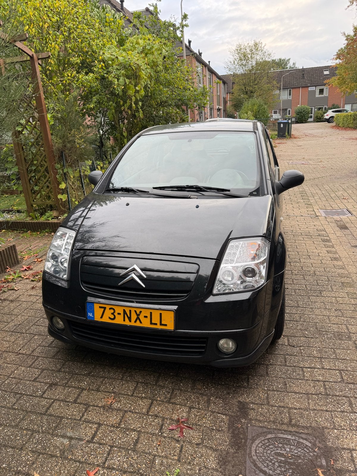 Citroën C2 1.4 I 2004 Zwart, Voorwielaandrijving, 450 kg, 4 cilinders, 4 stoelen