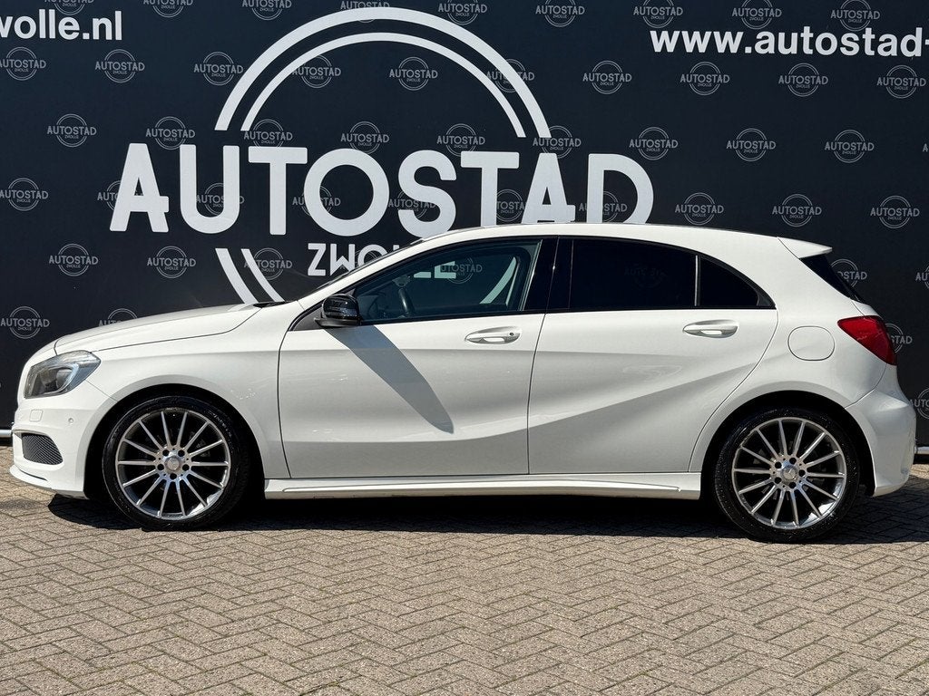 Mercedes-Benz A-klasse 180 Prestige Automaat / NL-Auto / NAP, Auto's, Mercedes-Benz, 4 cilinders, 1595 cc, Geïmporteerd, 695 kg