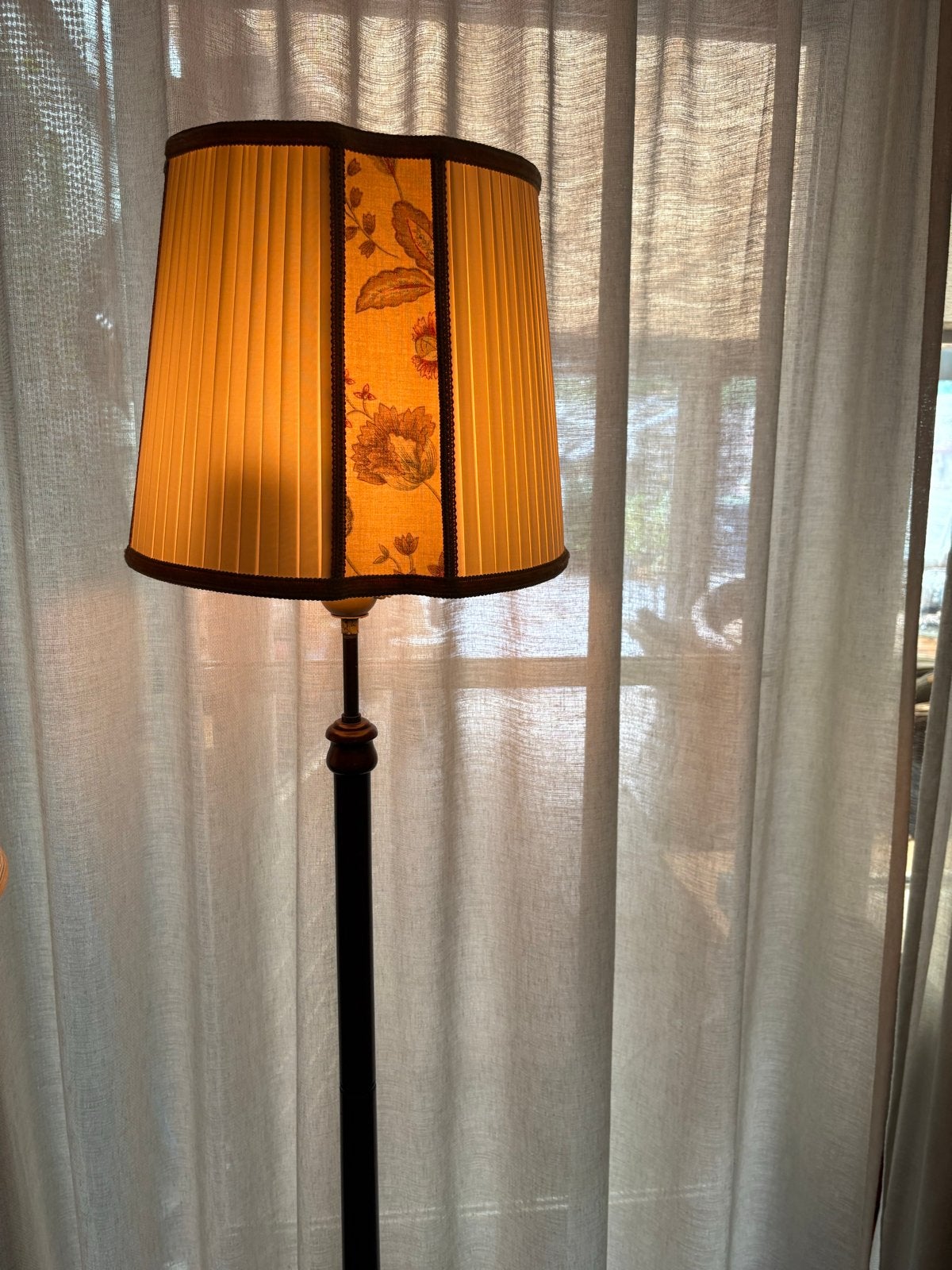 Antieke Grote Staande Schemerlamp met Leeuwenpoten, Ophalen, Gebruikt, E27 (groot), 150 tot 200 cm