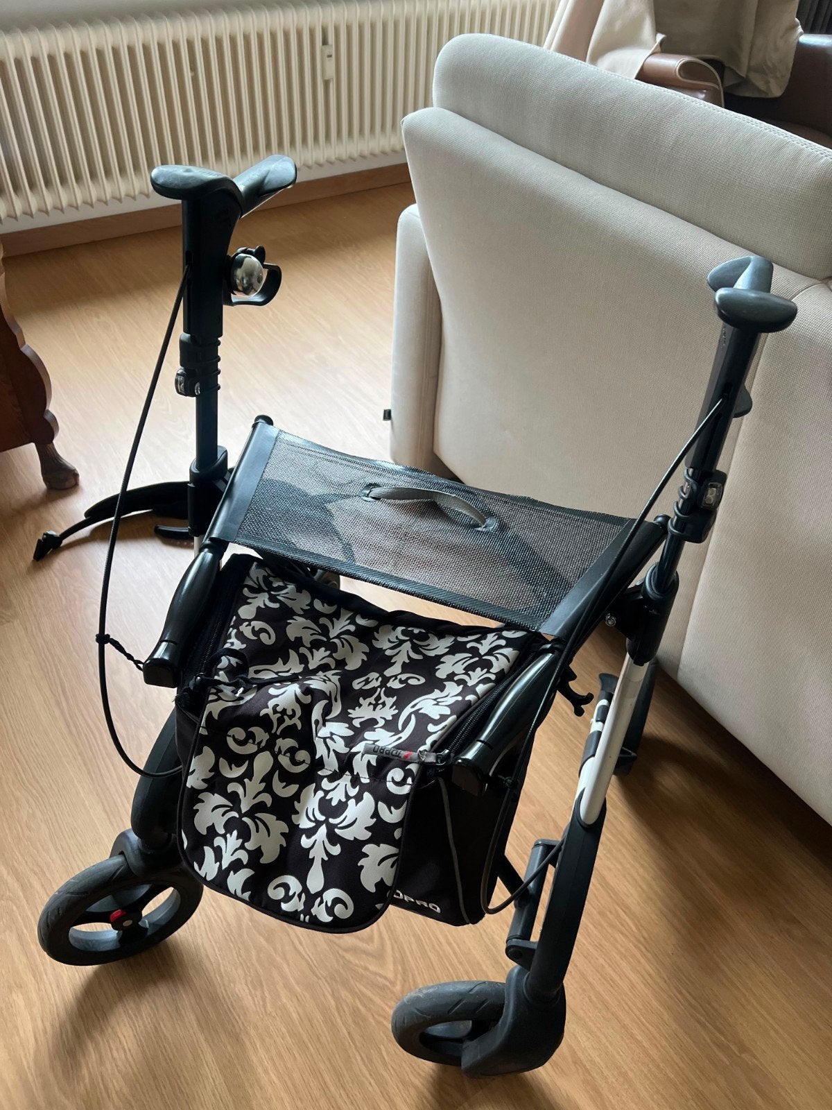Te koop rollator, Ophalen, Opvouwbaar, Gebruikt