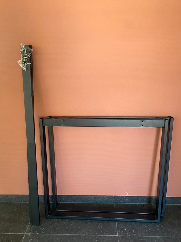 Zwarte metalen tafelpoten vierkant model industrieel, Ophalen, 50 tot 100 cm, Vierkant, Zo goed als nieuw