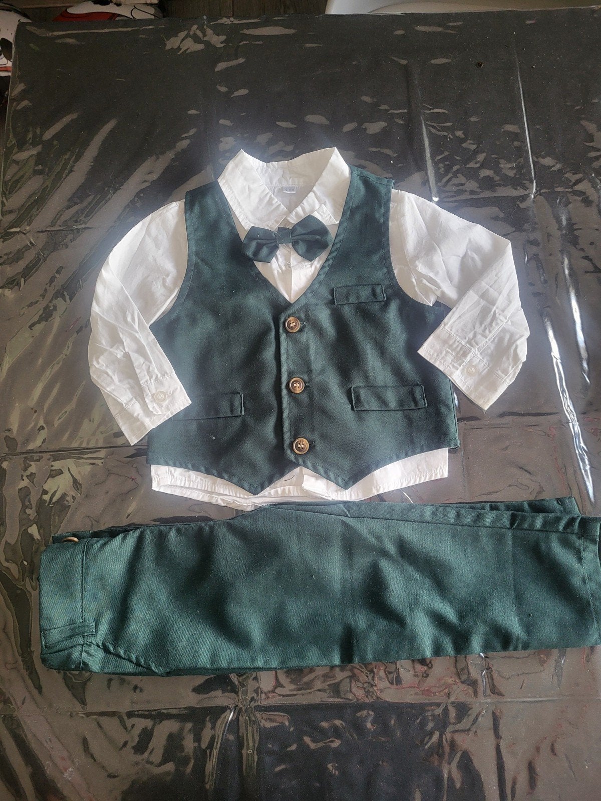 groen baby pakje/kostuum, Ophalen, Zo goed als nieuw, Jongetje, Pakje