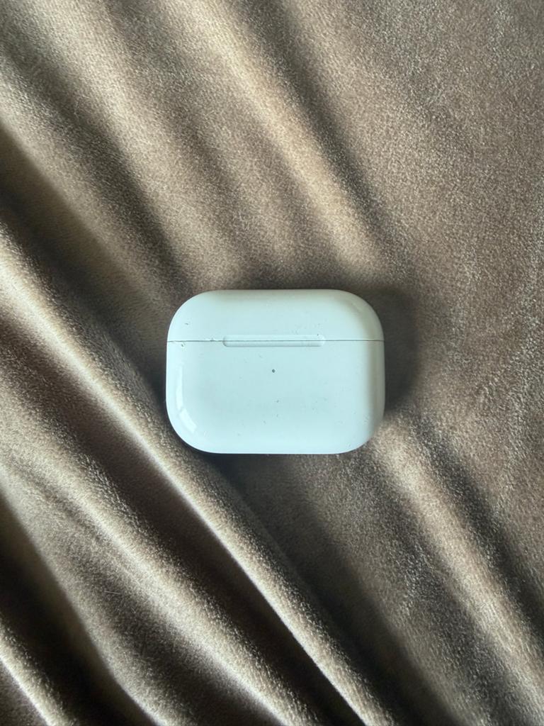 Apple AirPods Pro met MagSafe Oplaadcase, Ophalen, Zo goed als nieuw, Overige merken, Draadloos