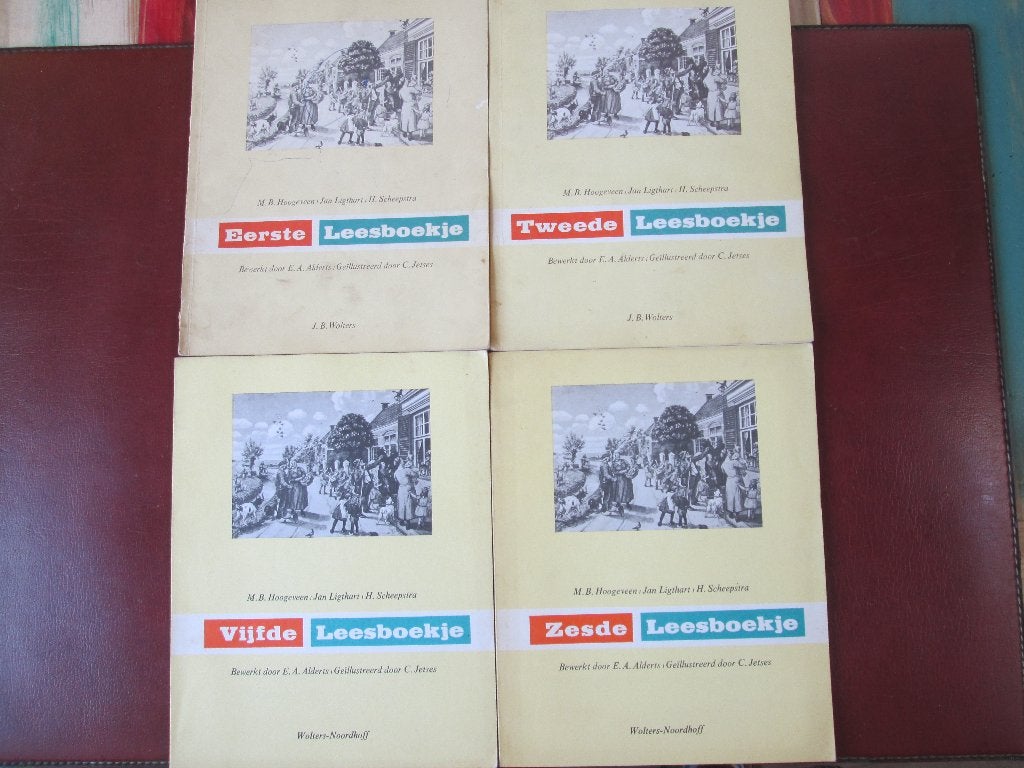 Eerste, tweede, vijfde en zesde Leesboekje, door Hoogeveen, Ophalen of Verzenden, Gelezen, Overige niveaus, Nederlands