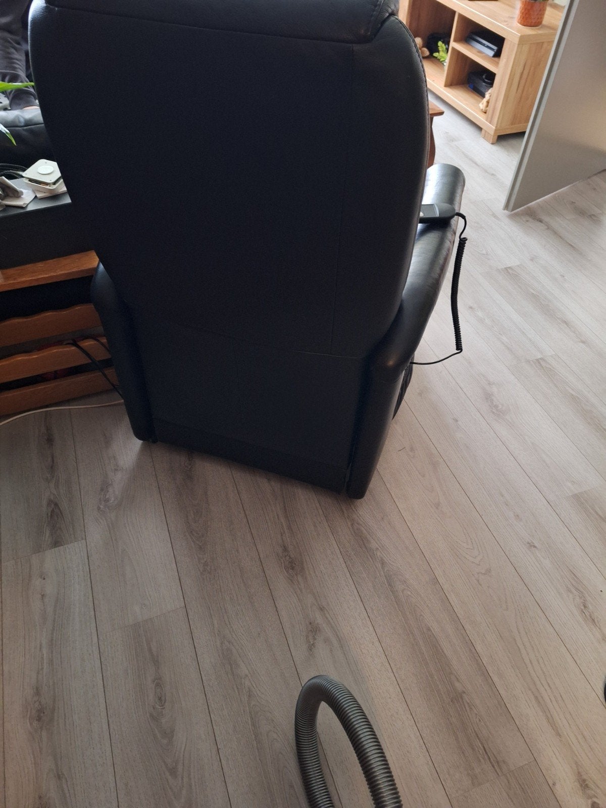 elektrisch relax fauteuil, Ophalen, Gebruikt, Leer