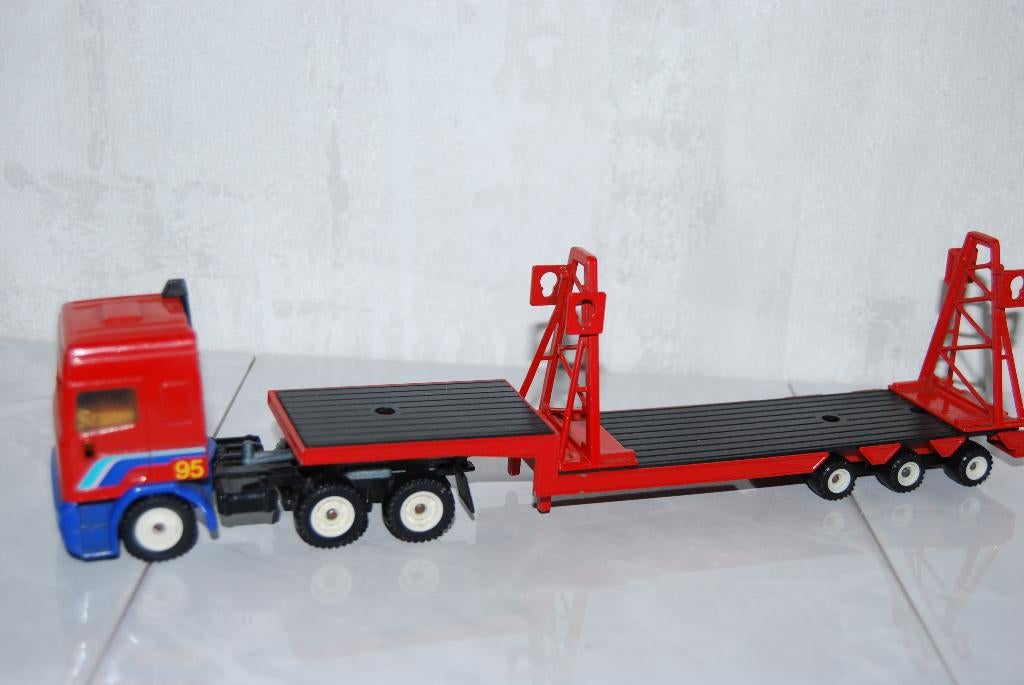 Siku Daf 95 Dieplader voor Garage, Ophalen of Verzenden, Gebruikt, Bus of Vrachtwagen, SIKU