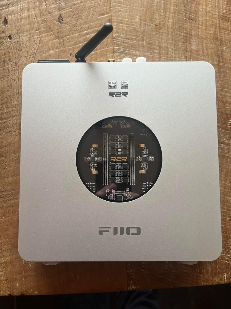 Fiio K13 R2R Zilver DAC/AMP (Nieuwstaat), Computers en Software, Tekentablets, Ophalen of Verzenden, Zo goed als nieuw