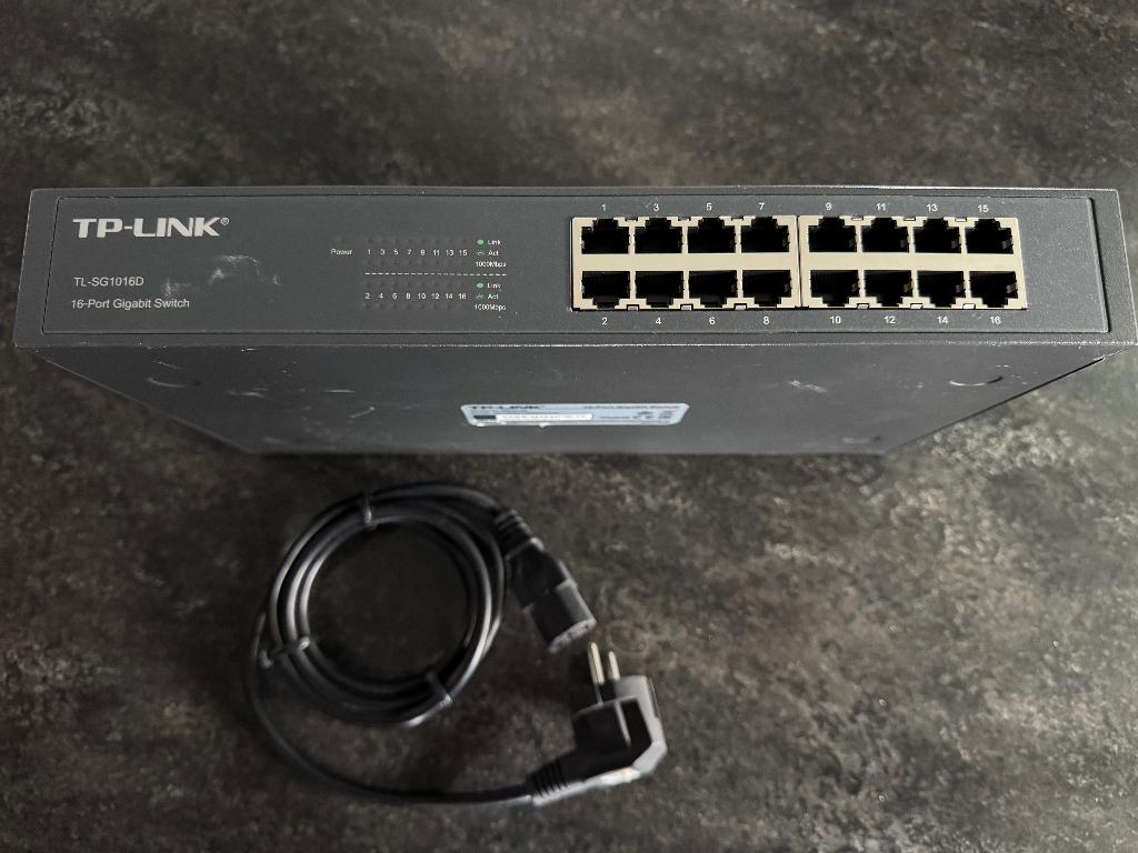 TPlink 16 port Gigabit switch | TL-SG1016D, Computers en Software, Netwerk switches, Ophalen of Verzenden, Gebruikt