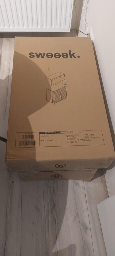 Boekenkast met schuifdeur., Ophalen, Nieuw, 50 tot 100 cm, 150 tot 200 cm