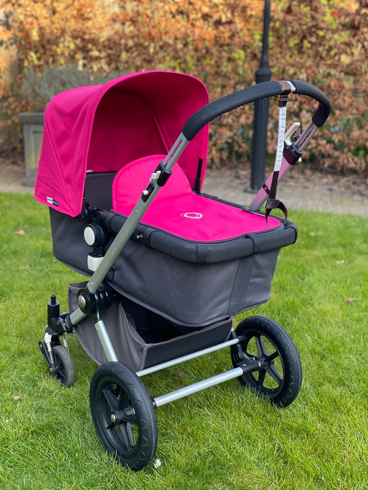 Bugaboo – Maxi Cosy – ISOFIX-basis – Professioneel gereinigd, Kinderen en Baby's, Ophalen, Zo goed als nieuw, Bugaboo